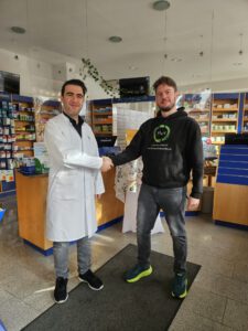 Nikola Boskovic mit Nojan Nejatian